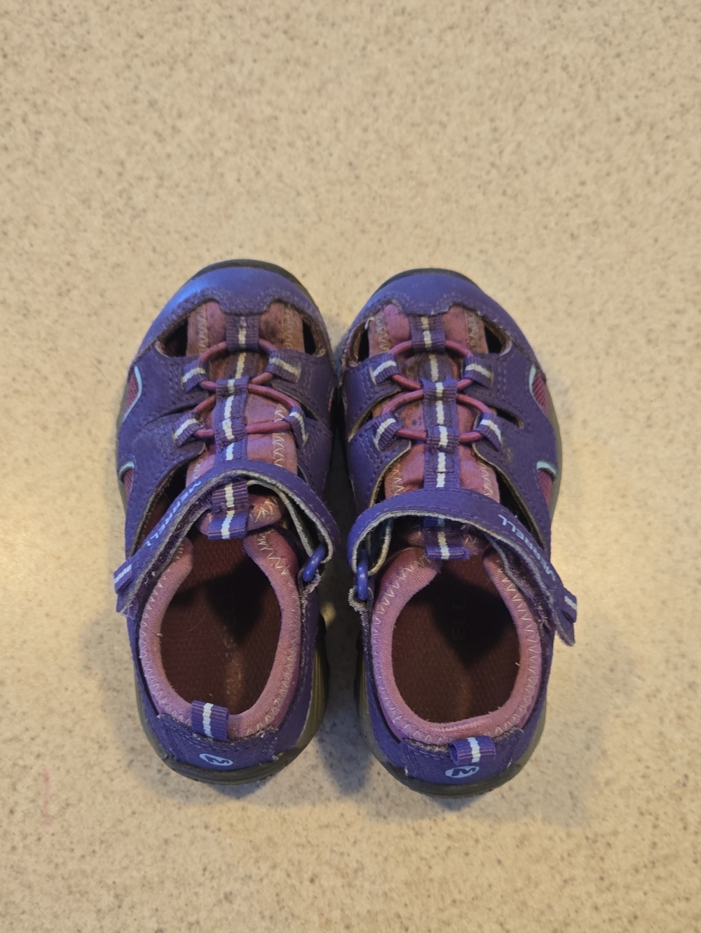 Merrell Hydro Sandals. Size 9
